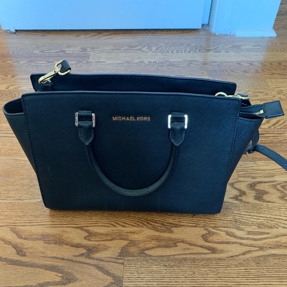 Michael Kors Large Selma Saffiano Satchel - Picture 7 of 7